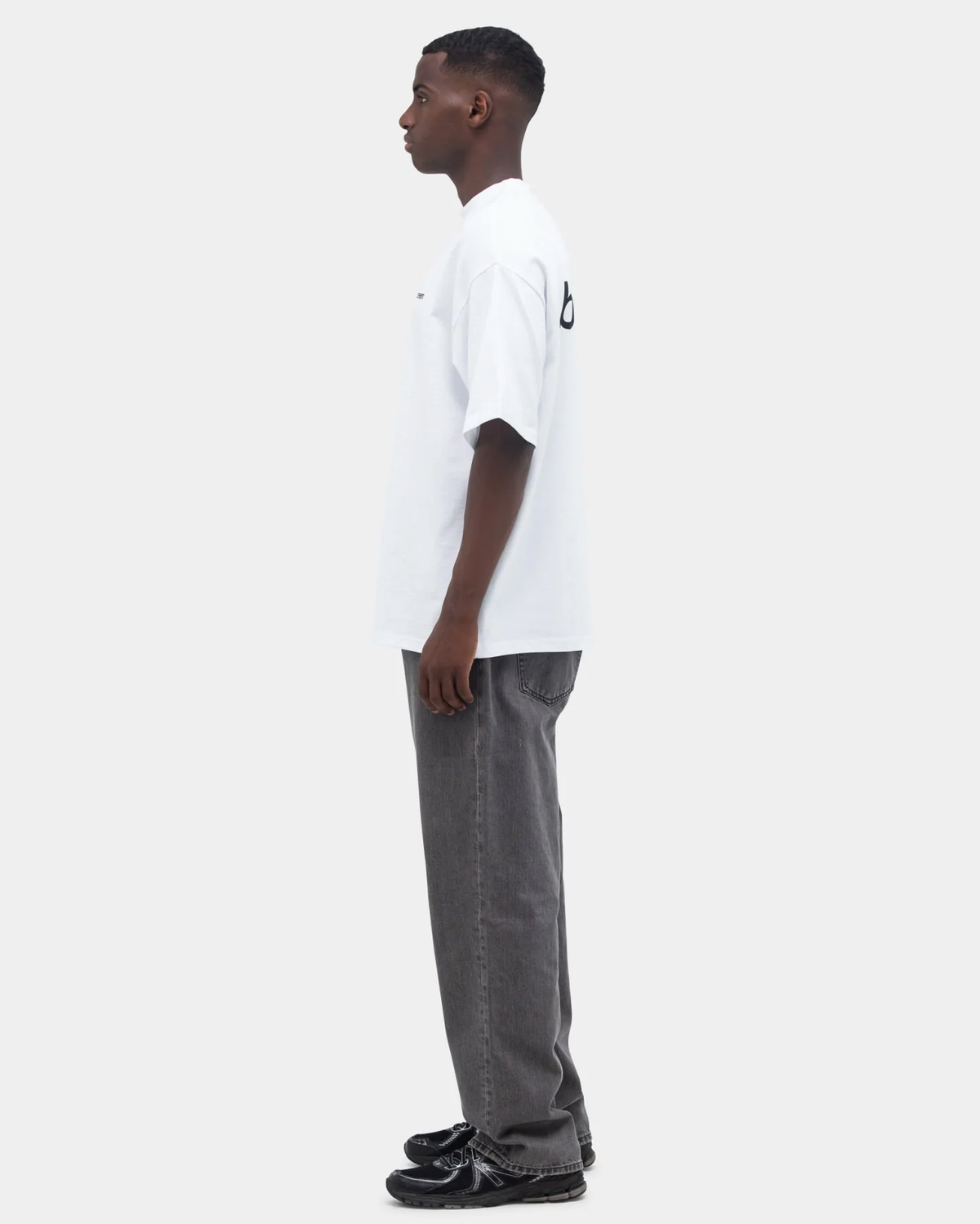 box-fit-t-shirt-logo-white_3.png Box fit T-shirt Logo - White