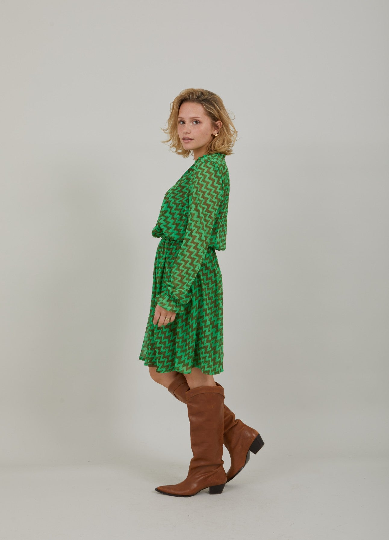 KJOLE I ZIG ZAG IKAT PRINT - Zig zag print