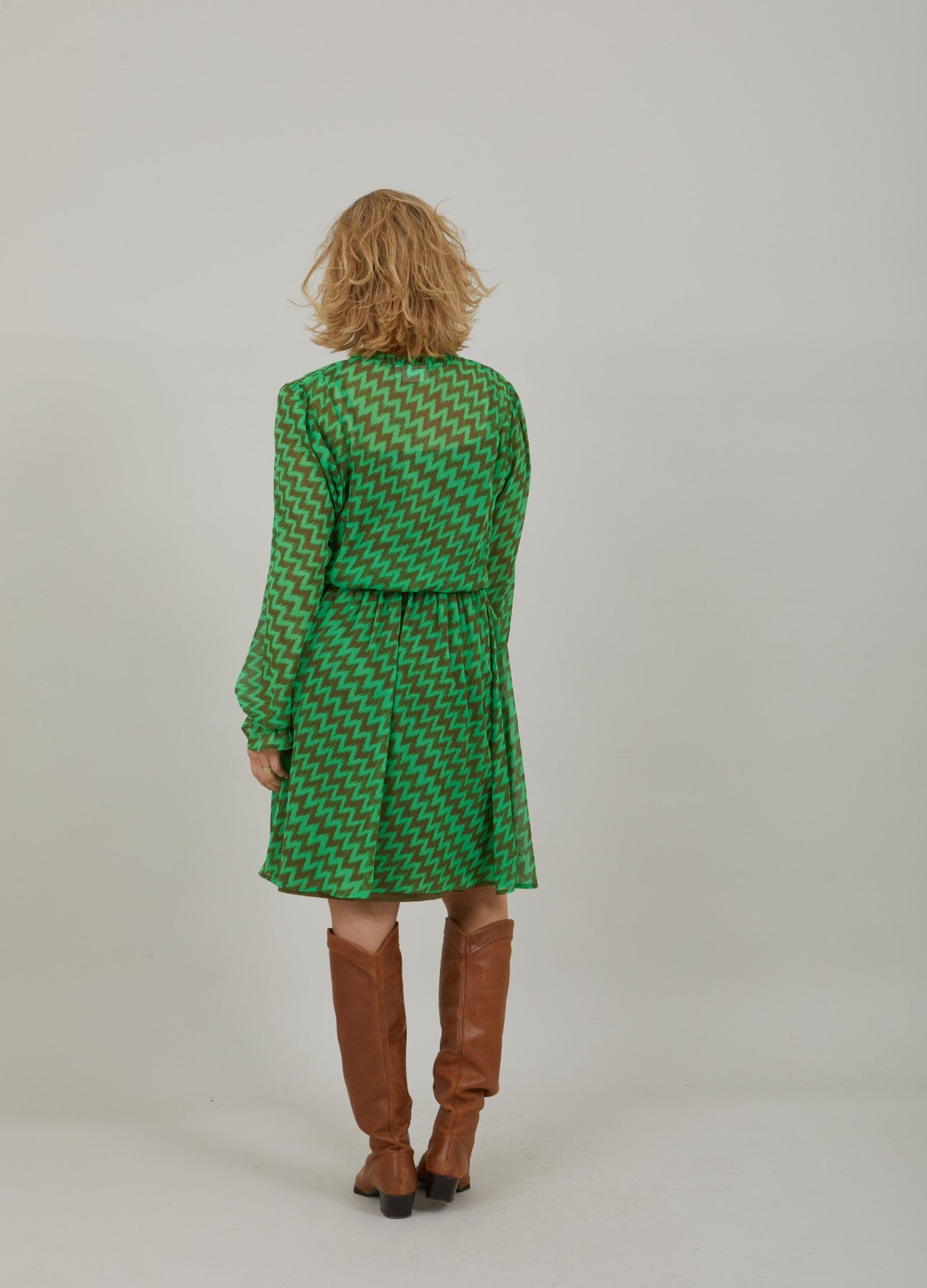 KJOLE I ZIG ZAG IKAT PRINT - Zig zag print