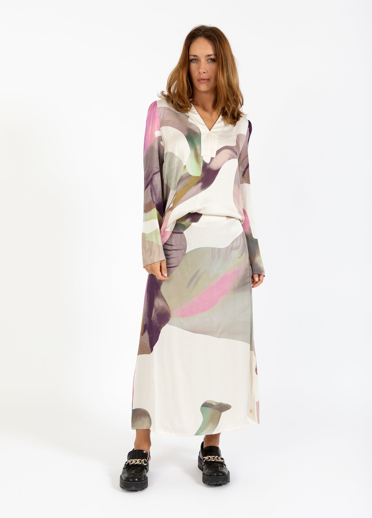NEDERDEL MED LIQUID FLOWERPRINT - Liquid flower print