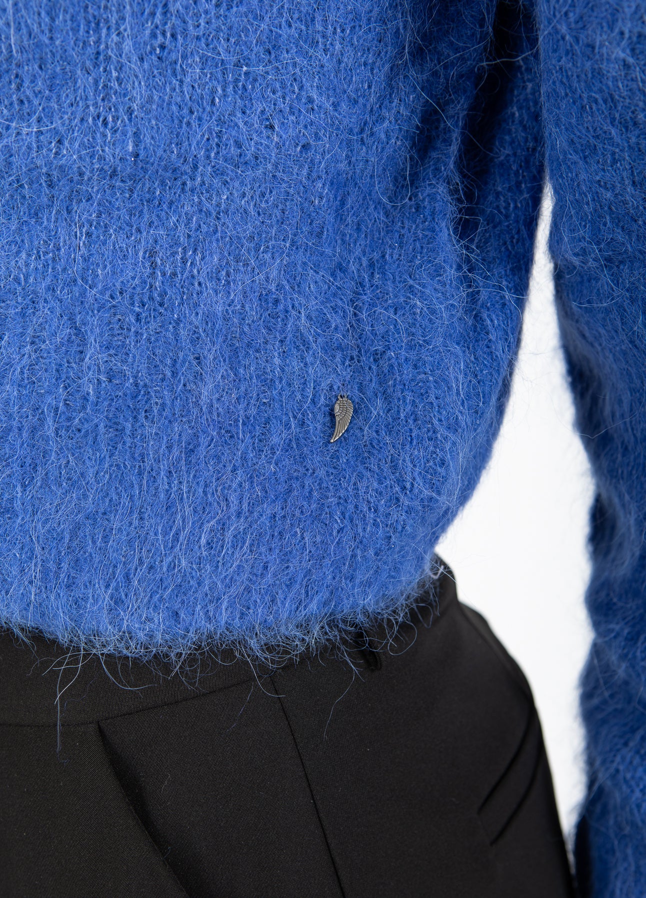 AFKORTET STRIKKET CARDIGAN - Rich blue