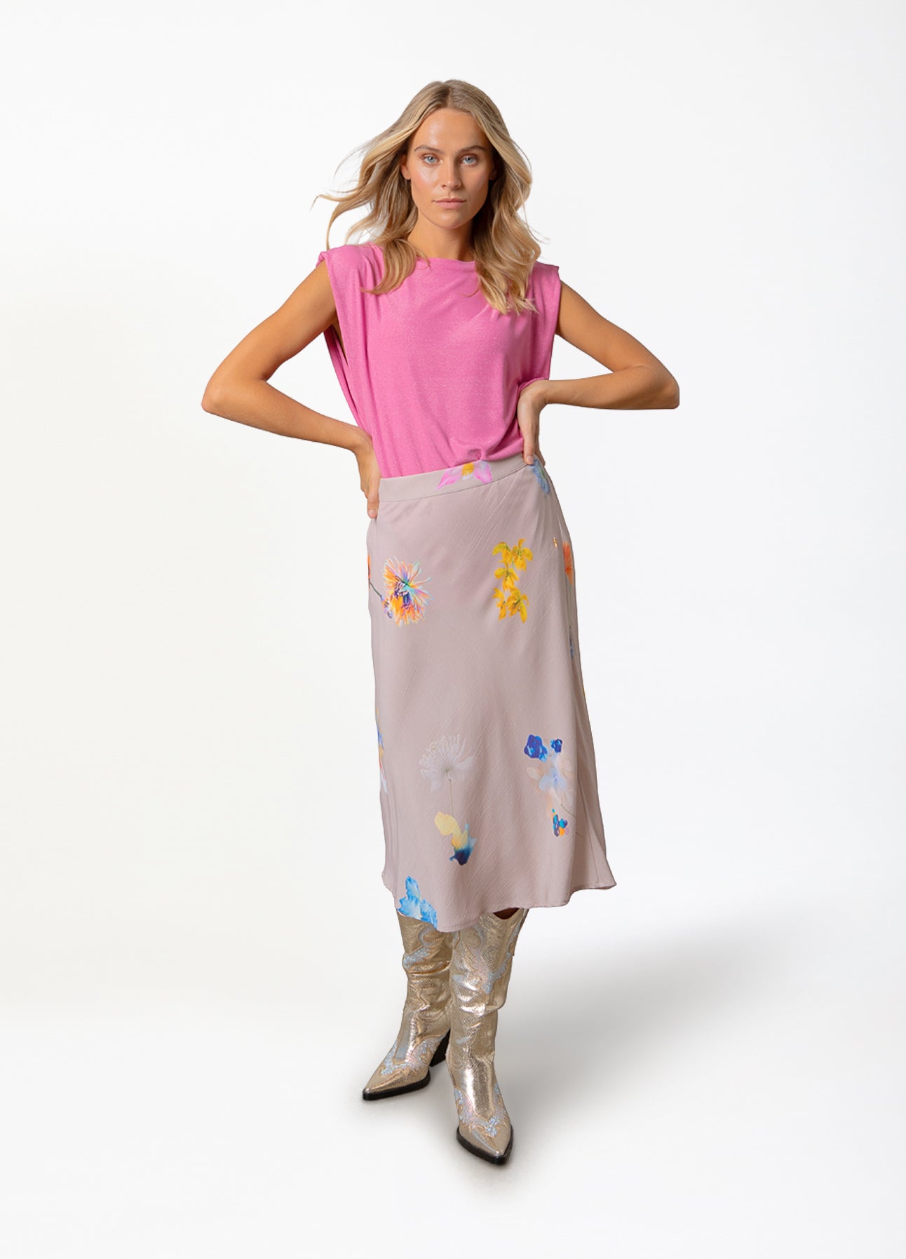 NEDERDEL MED FLOWER PRINT - Flower print