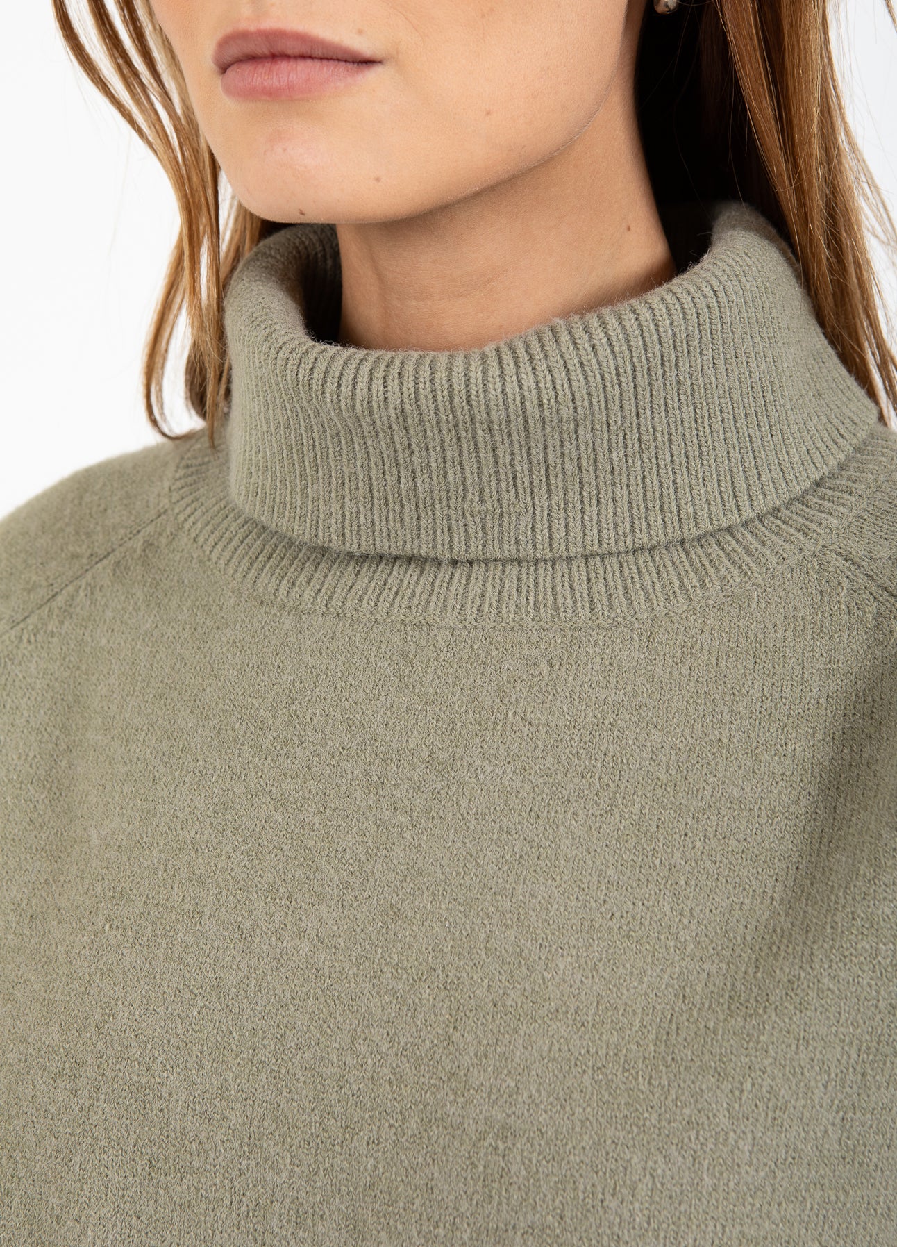 STRIK MED HØJ HALS - COMFY KNIT - Moss Green