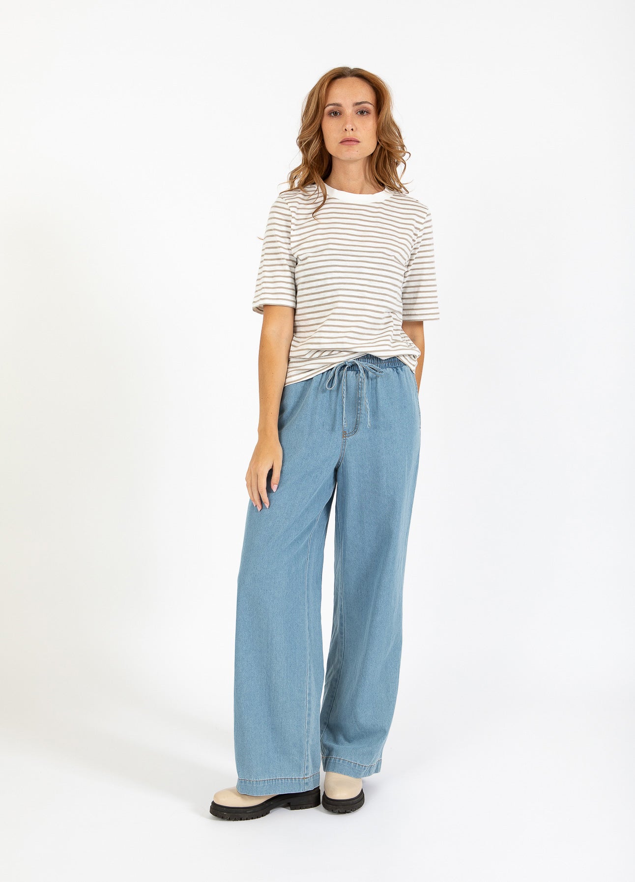 CC HEART SILLA STRIBET KORTÆRMET T-SHIRT - Off white/sand olive Online nu