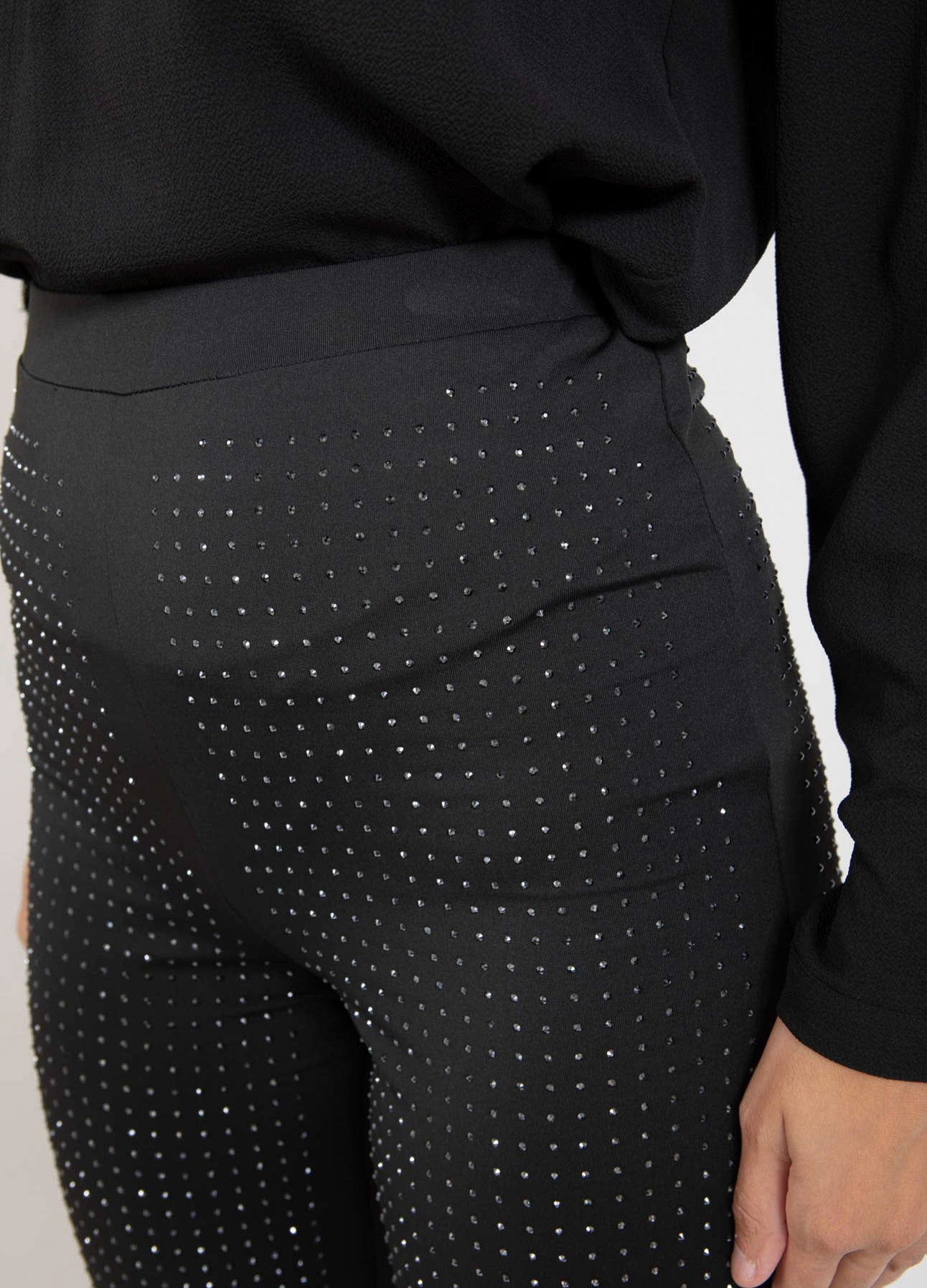 RHINSTEN BUKSER - MYNTE FIT - Black Levere