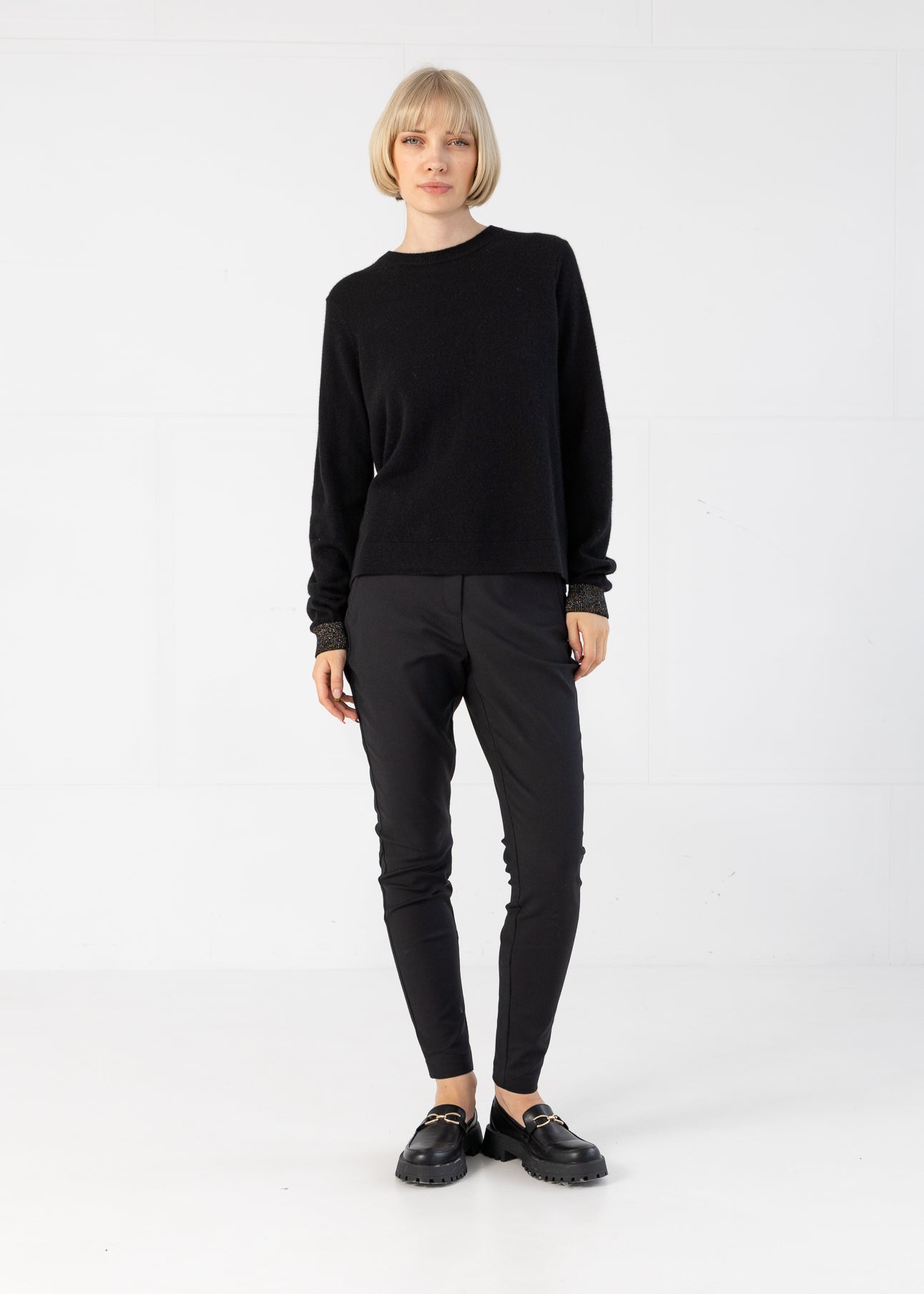 KASHMIR SWEATER - Black