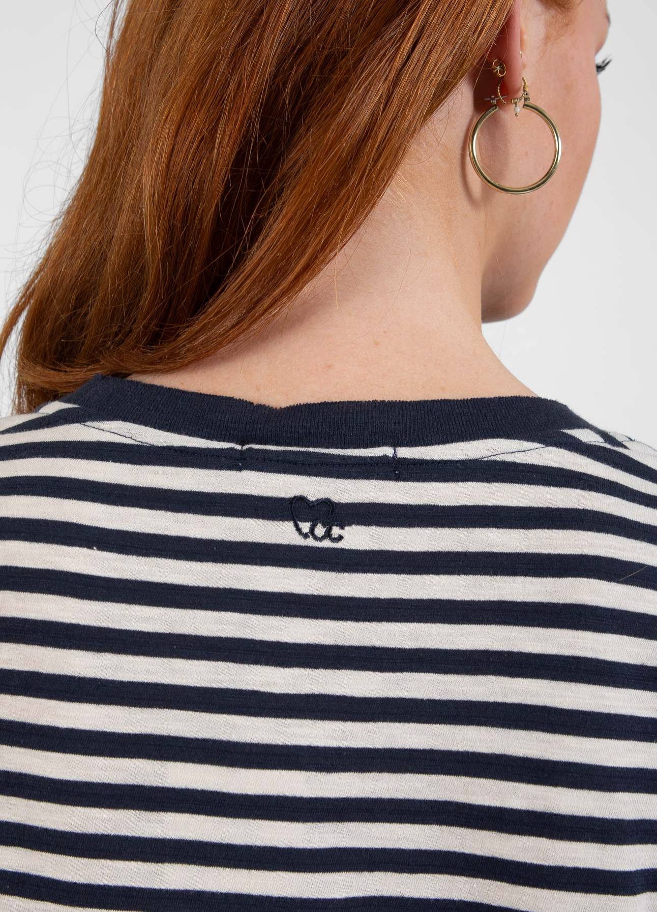 CC HEART STRIPE LANG T-SHIRT - Night sky blue/cream Hot på udsalg