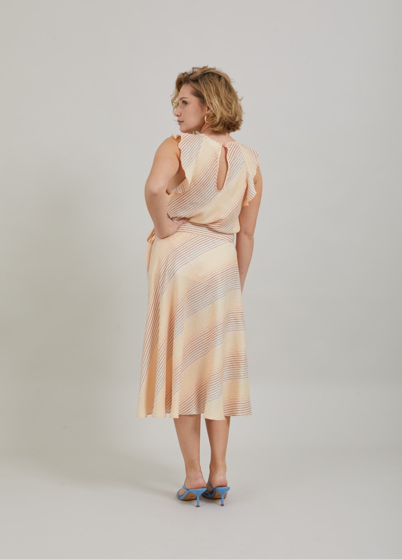 NEDERDEL M. STRIBET REGNBUE PRINT - Rainbow stripe print Online nu