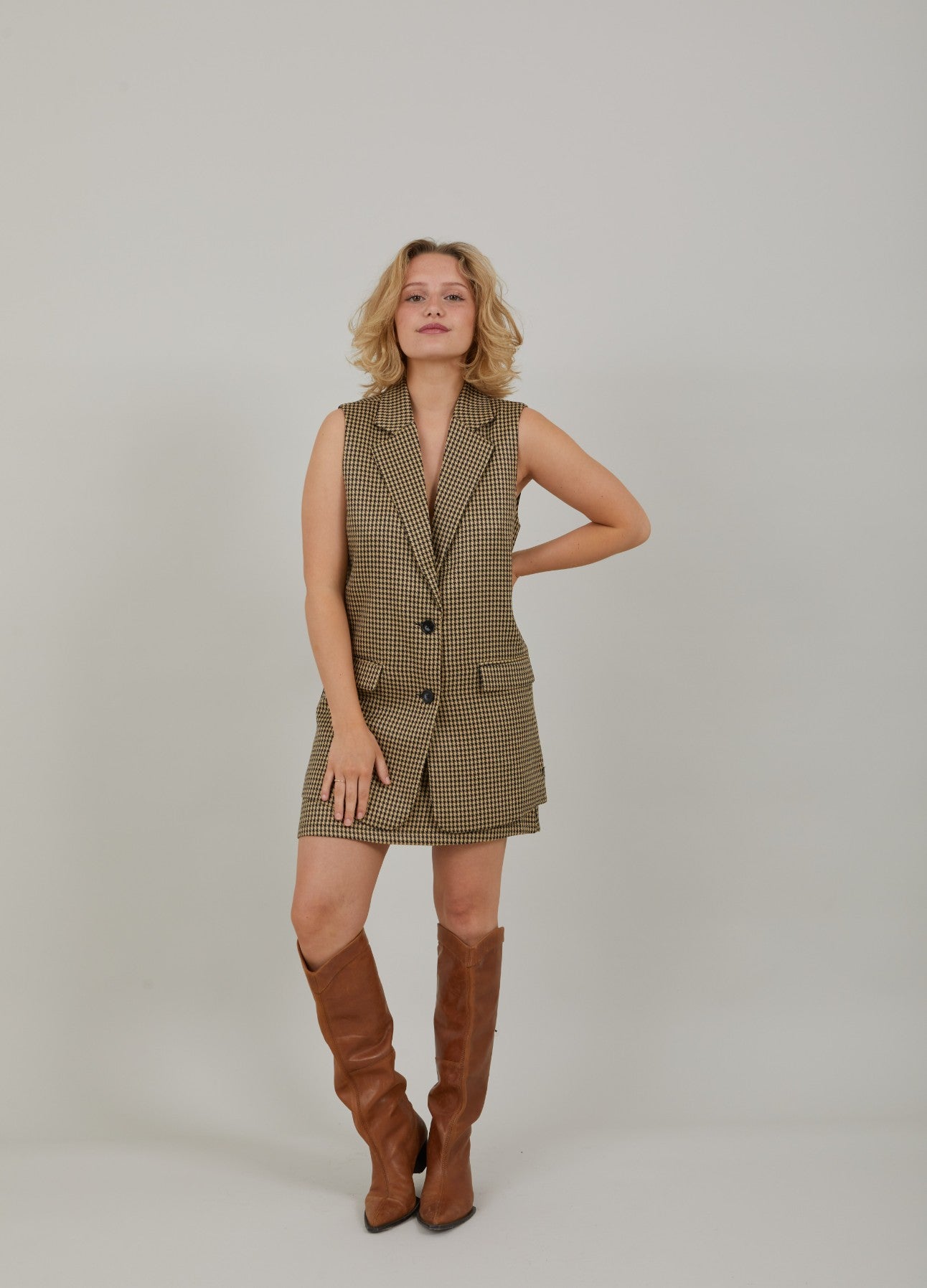 VEST I HOUNDSTOOTH - Beige houndstooth Mode