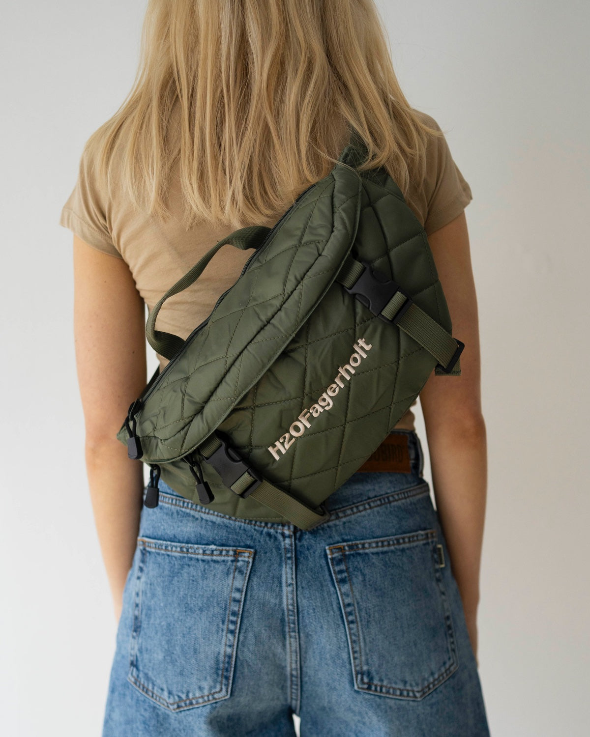 close-market-bag-olivine-green_2.jpg Close Market Bag - Olivine Green
