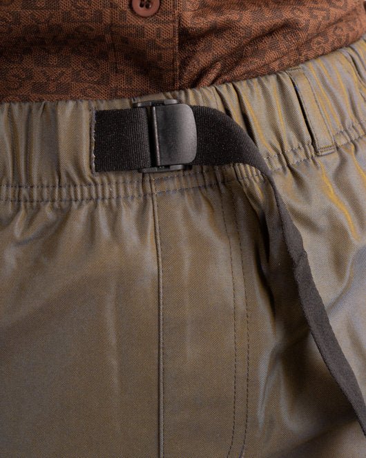 Iridescent Pocket Short - Grey