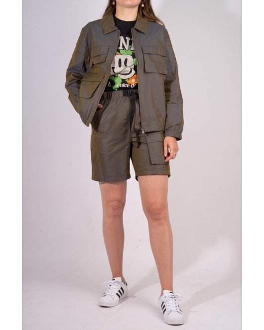 Iridescent Pocket Short - Grey