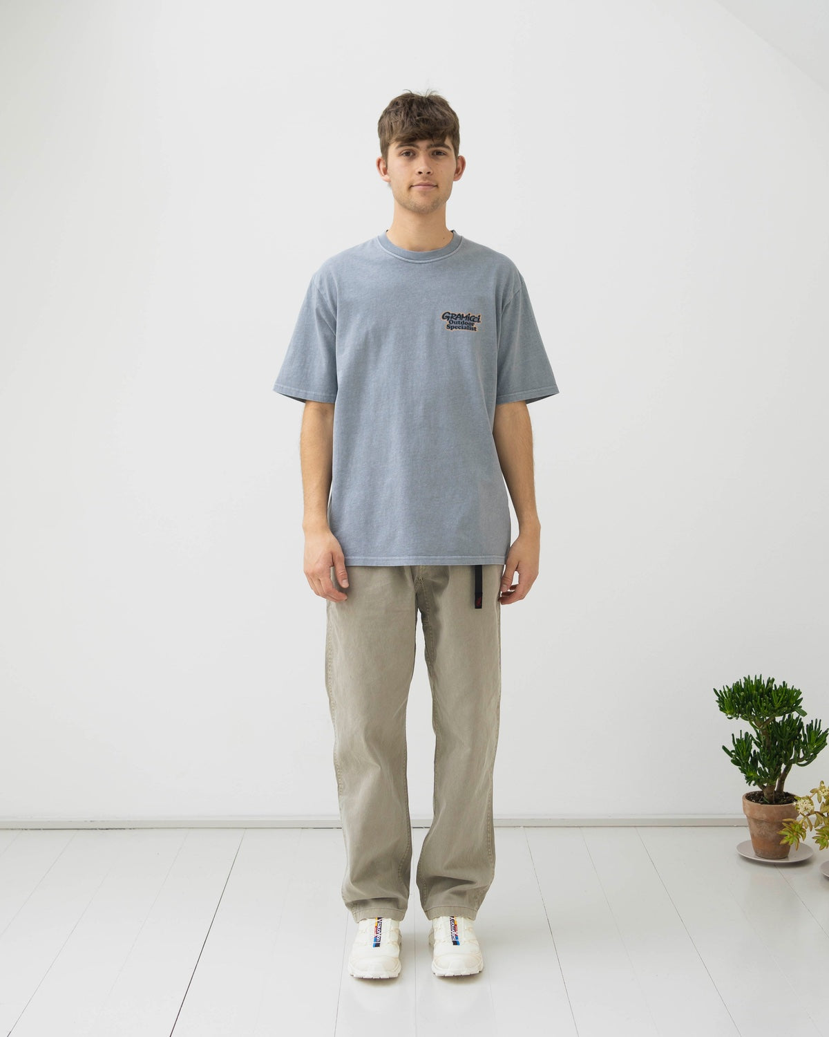 outdoor-specialist-tee-slate-pigment_1.jpg Outdoor Specialist Tee - Slate Pigment