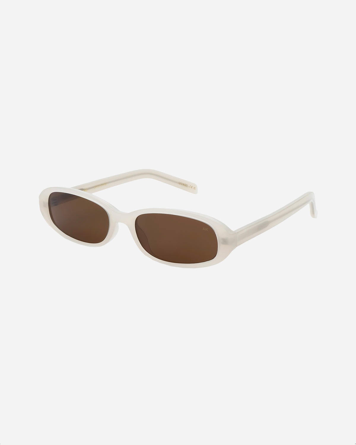 macy-cream-bone_3.jpg Macy - Cream Bone