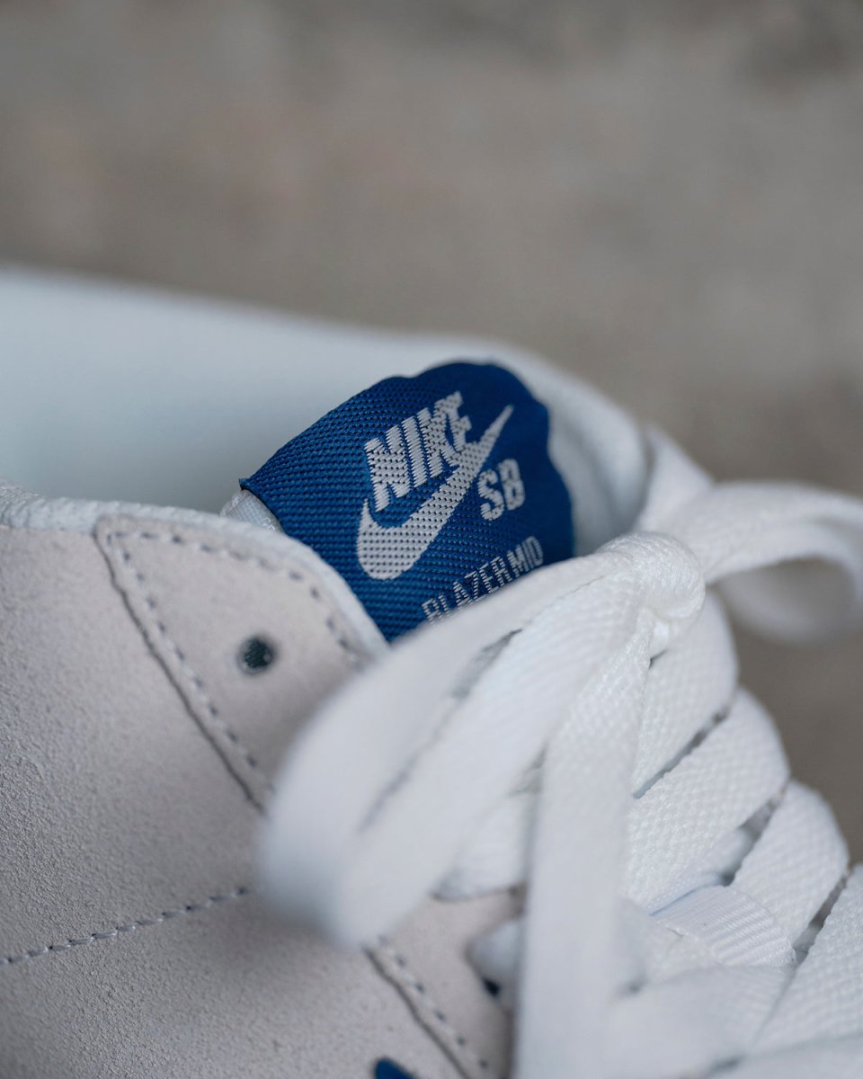 Blazer Zoom Mid - White/Blue