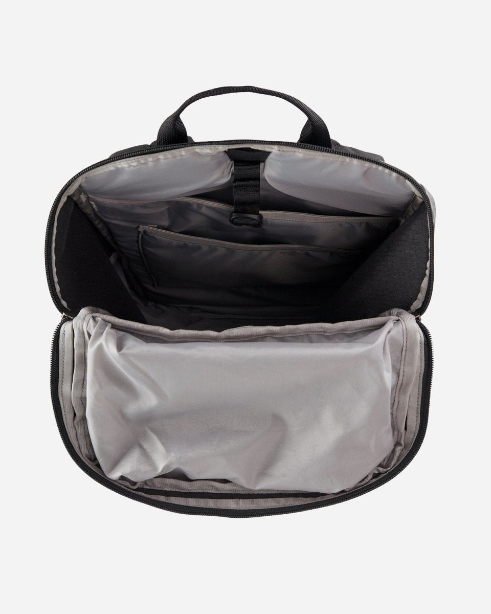 Black Hole Pack 25L - Black