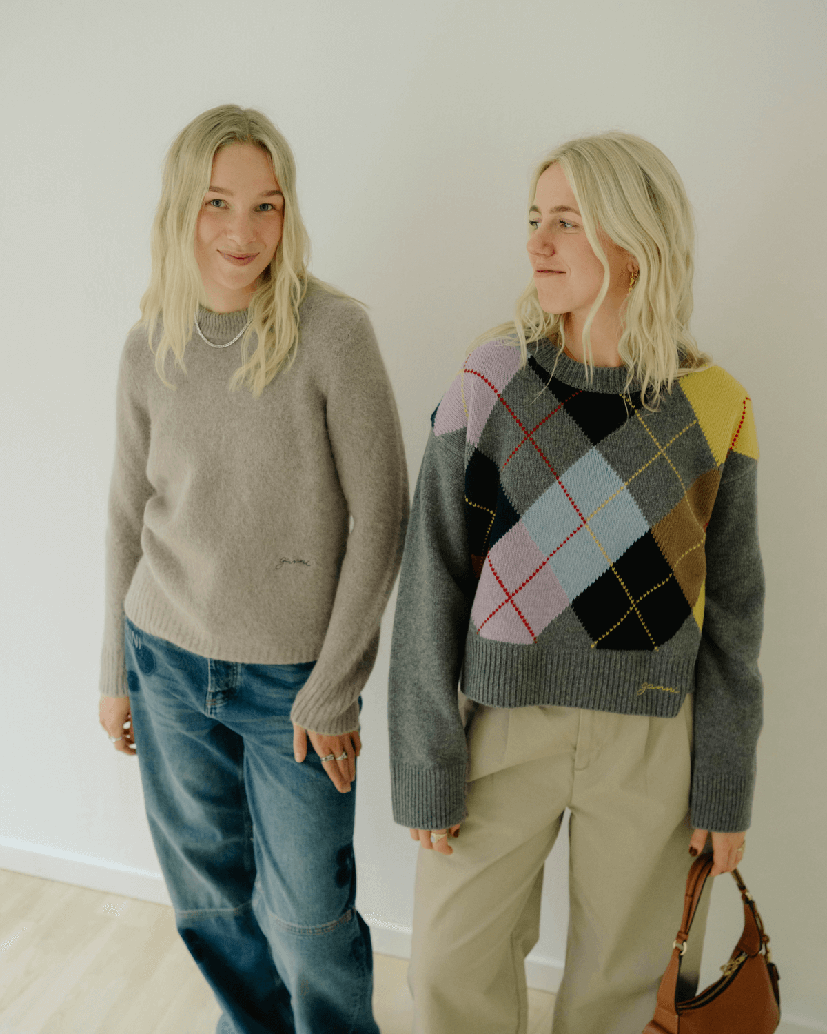 harlequin-wool-mix-oversized-o-neck-pullover-frost-gray_3.png Harlequin Wool Mix Oversized O-neck Pullover - Frost Gray Online salg