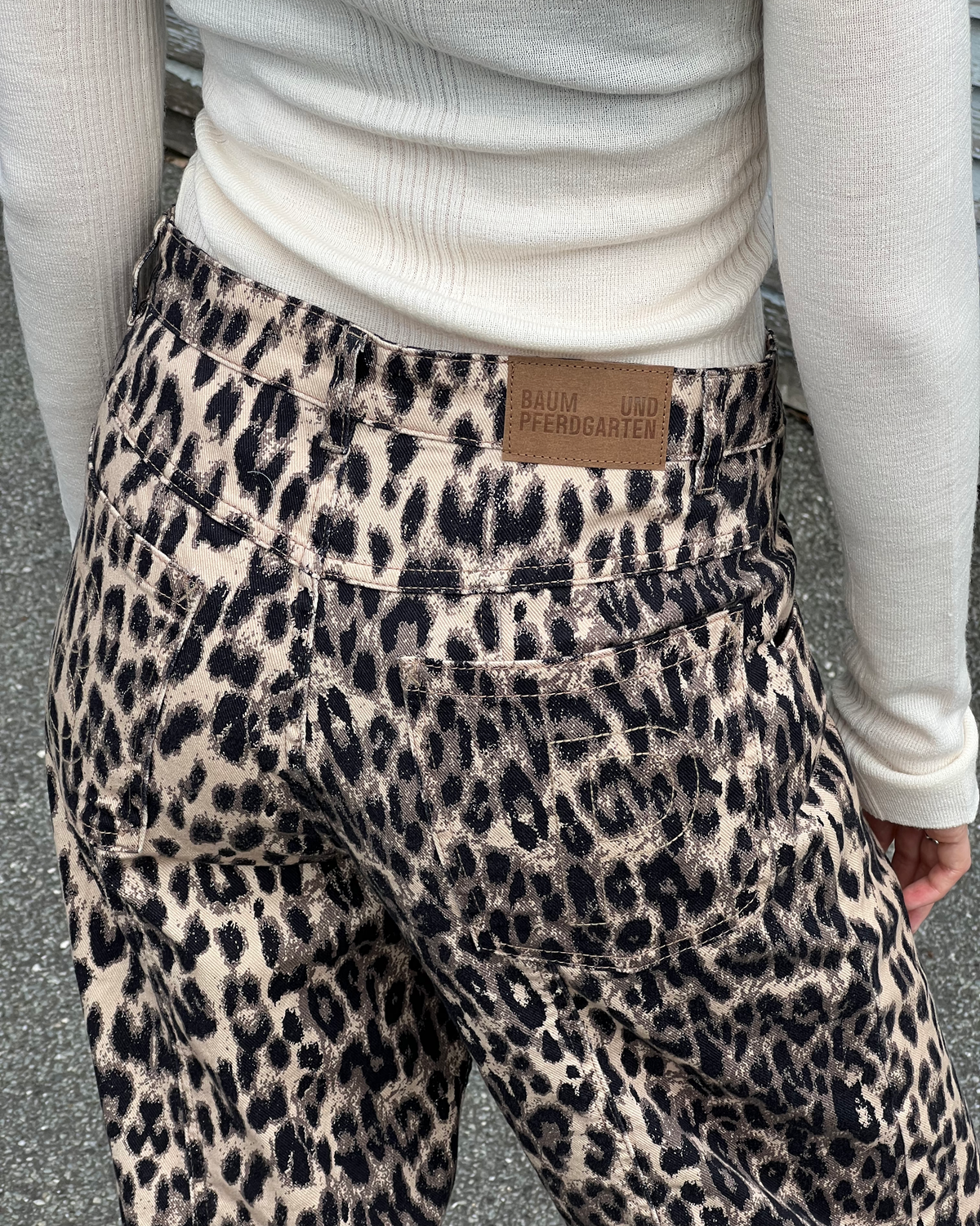 NARA - Brown Baum Leopard