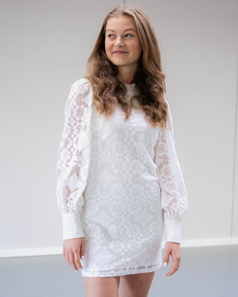 Lea Dress - Cloud Dancer