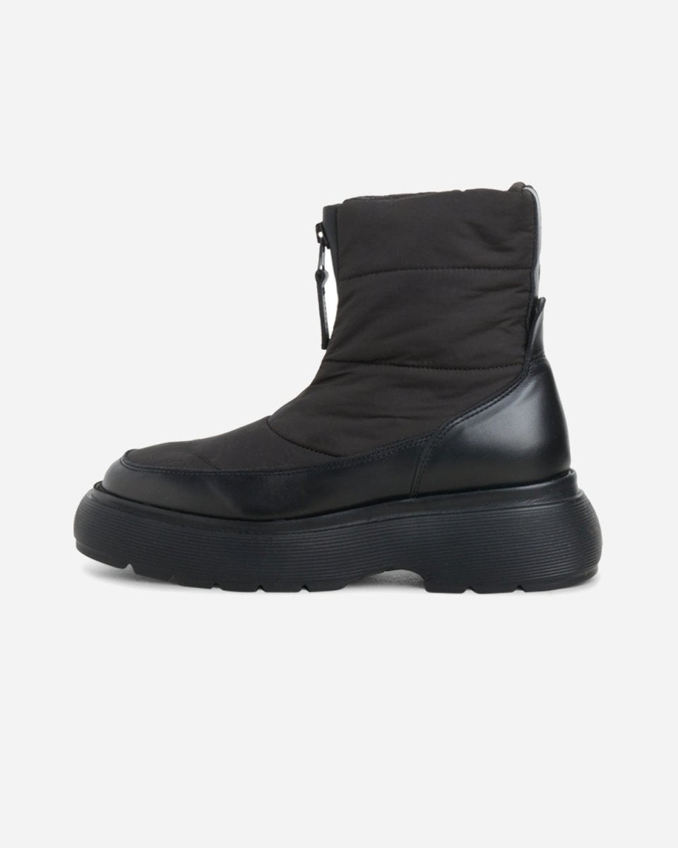 Cloud Snow Boot - Black Nylon