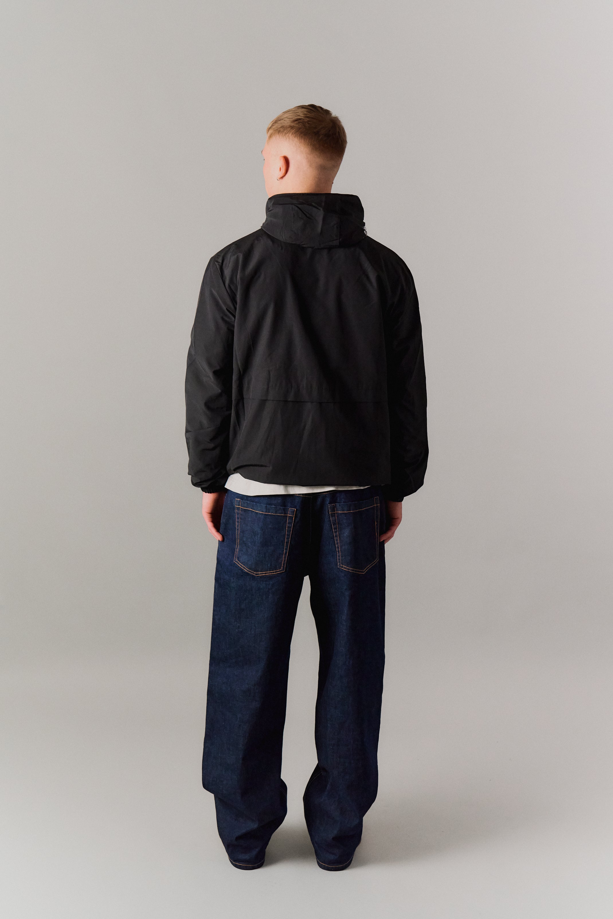 Windbreaker Black