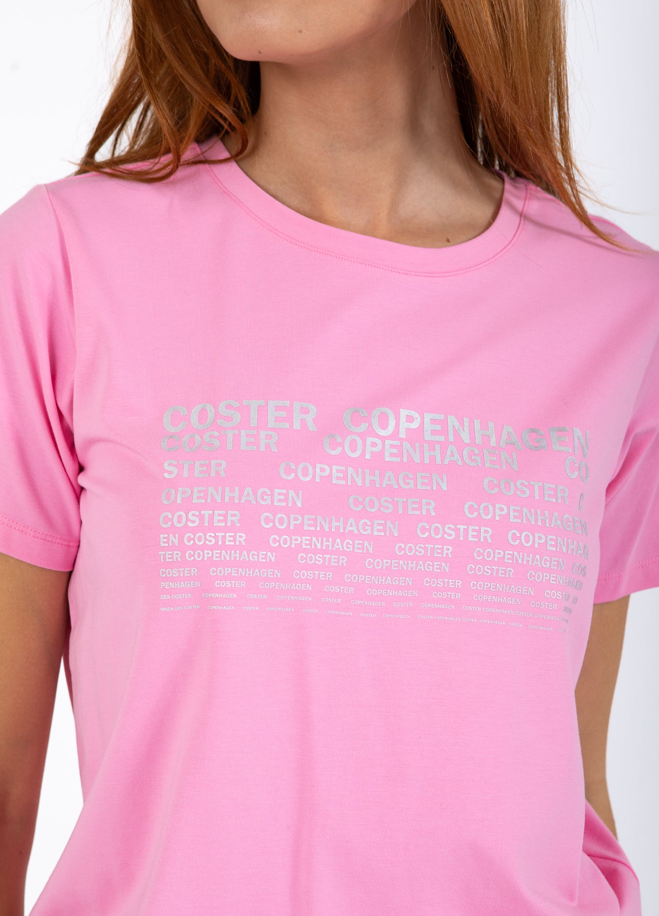 T-SHIRT MED LOGO - MIDTERÆRMER - Bubble pink