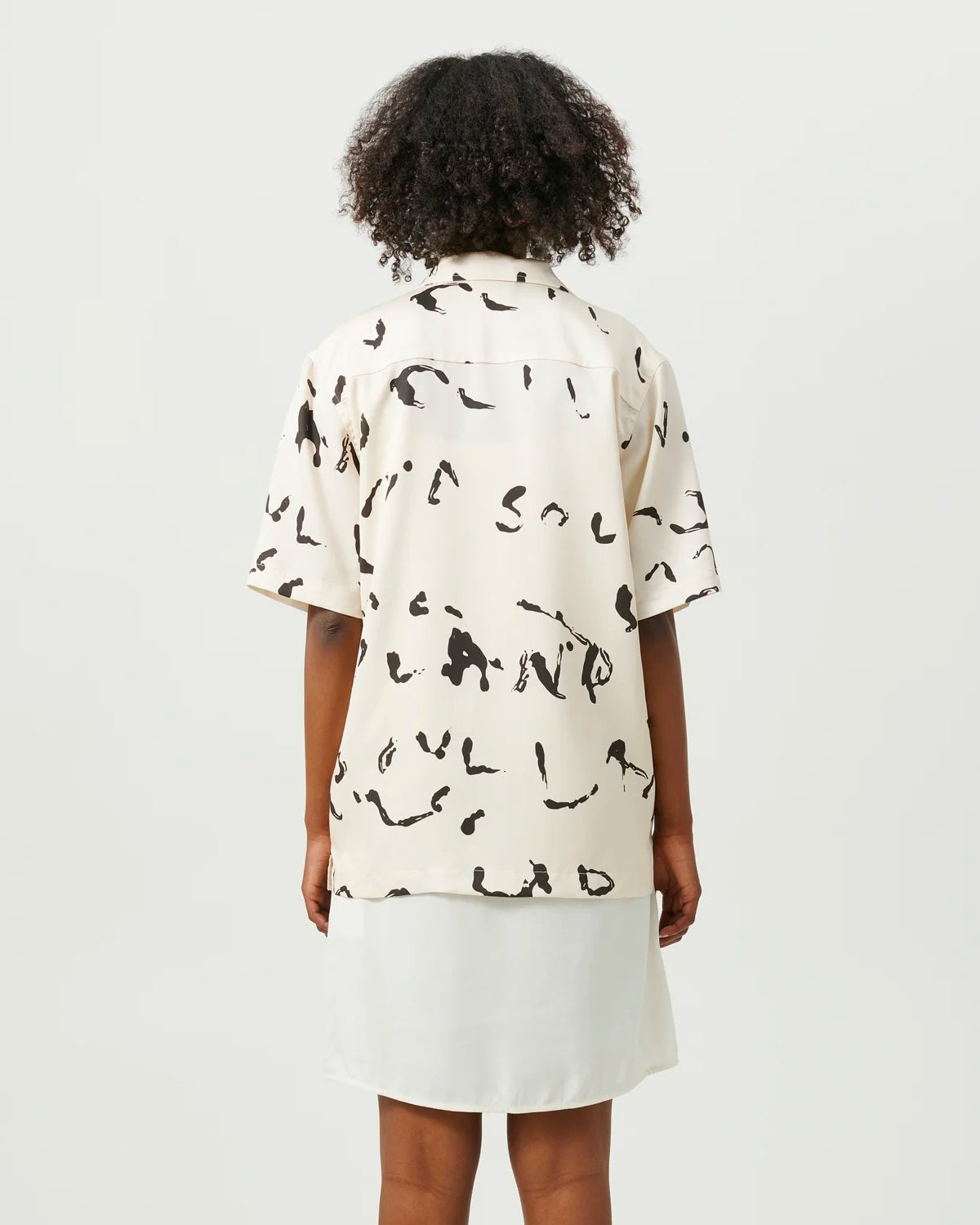 orson-shirt-off-white-aop_2.jpg Orson Shirt - Off White Aop Online nu