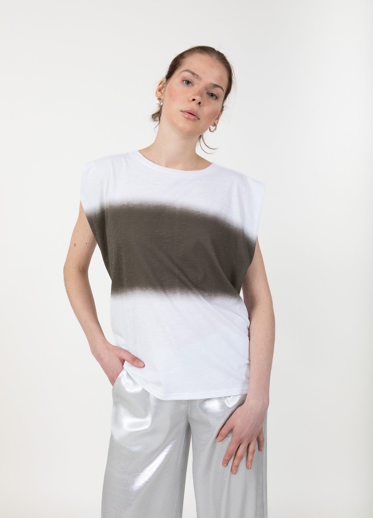 T-SHIRT MED SLØRET STRIBE - White/shadow green stripes