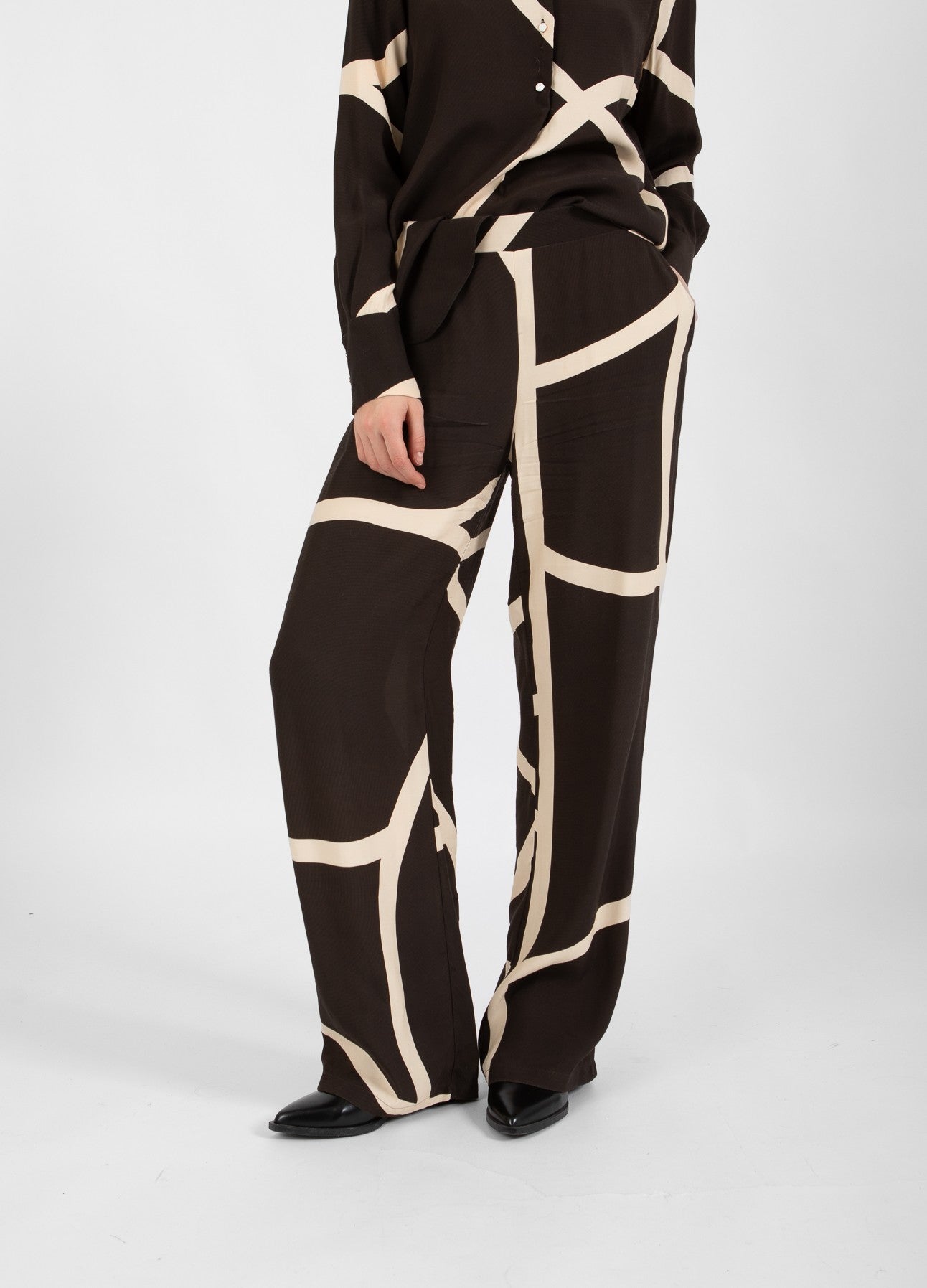 BUKSER MED FIELS PRINT - SILLE PASFORM - Field print