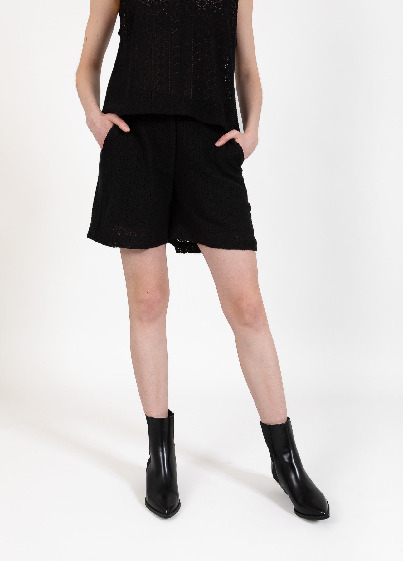 CC HEART ARIA HÆKLEDE SHORTS - Black