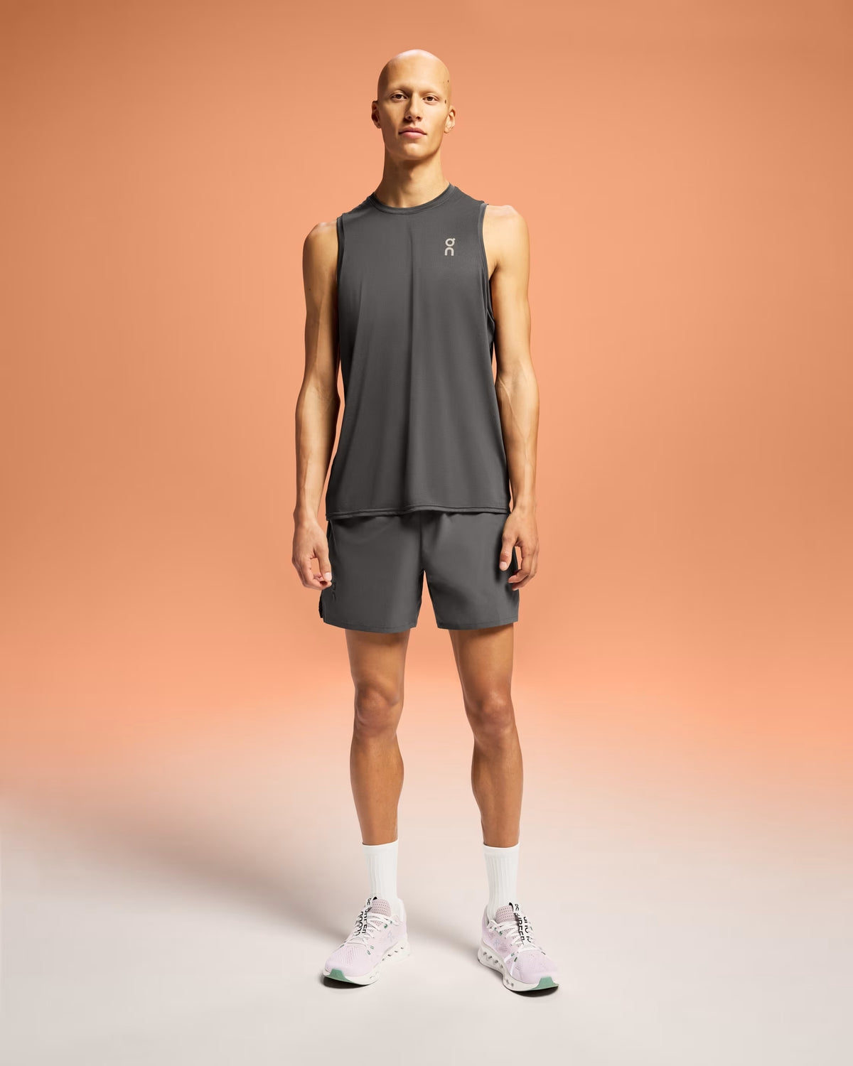 essential-shorts-m-shadow_1.jpg Essential Shorts M - Shadow Udsalg