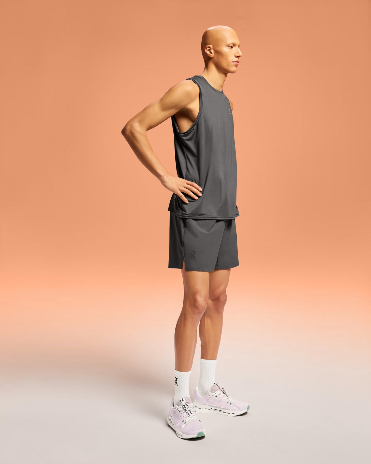 essential-shorts-m-shadow_2.jpg Essential Shorts M - Shadow Udsalg