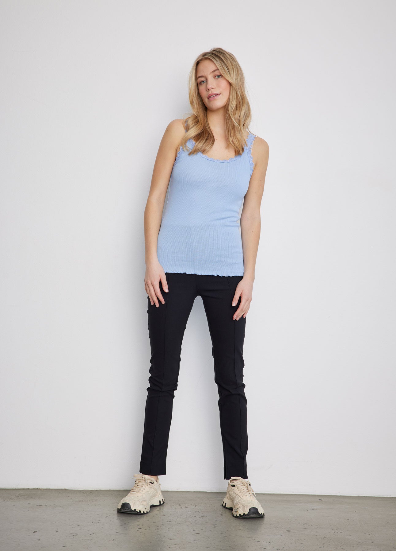 CC HEART SILKE TOP MED BLONDE - Sky blue