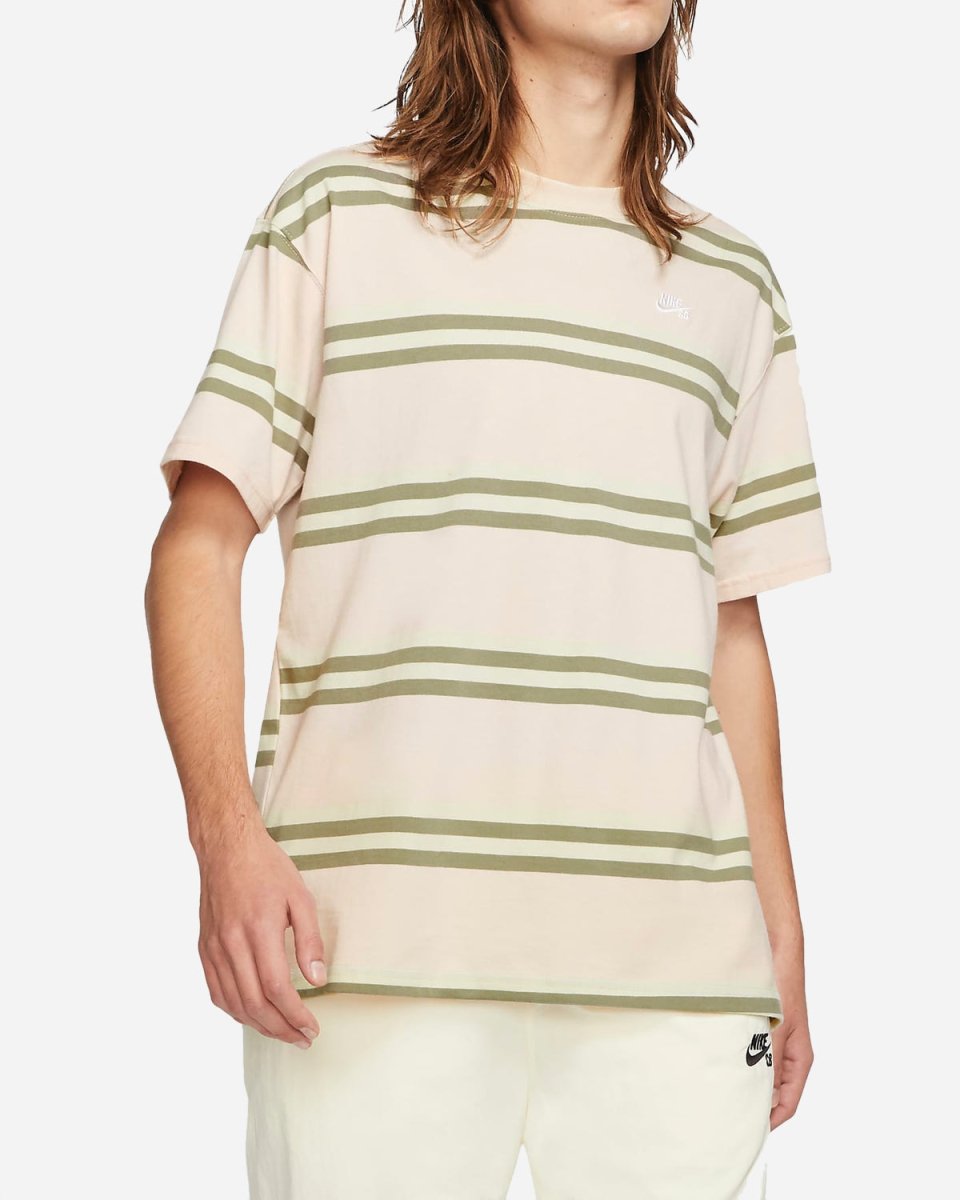 M NK SB Tee Stripe - Orange Pearl