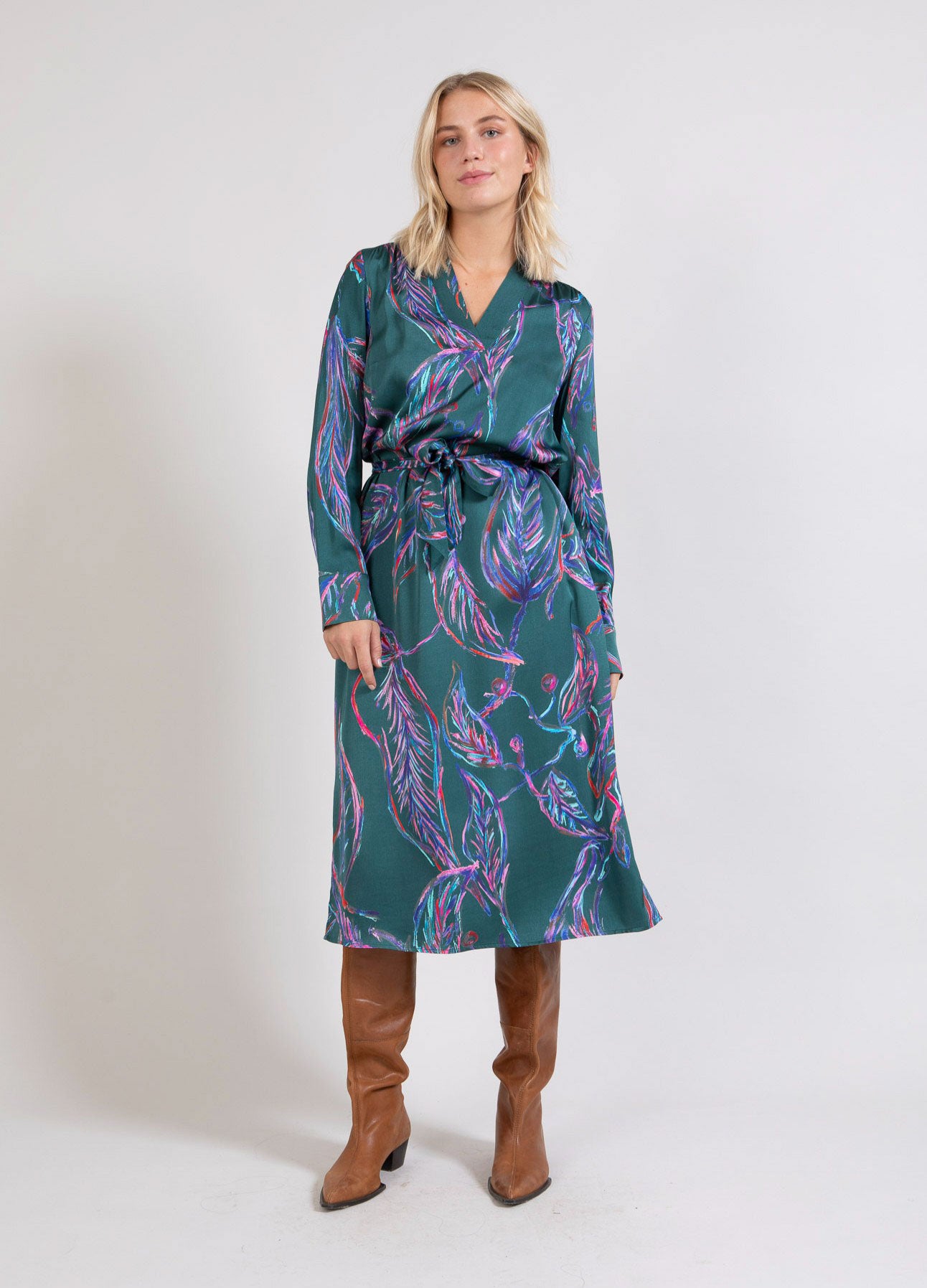 KJOLE I MULTI LEAVES PRINT - Multi leaves print Online Hot Salg