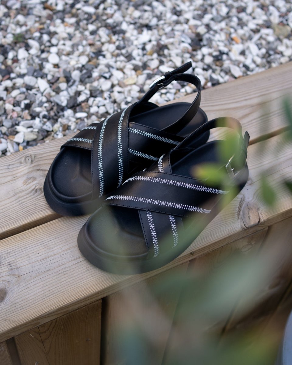 Yodi Stitched - Black Leather Online nu