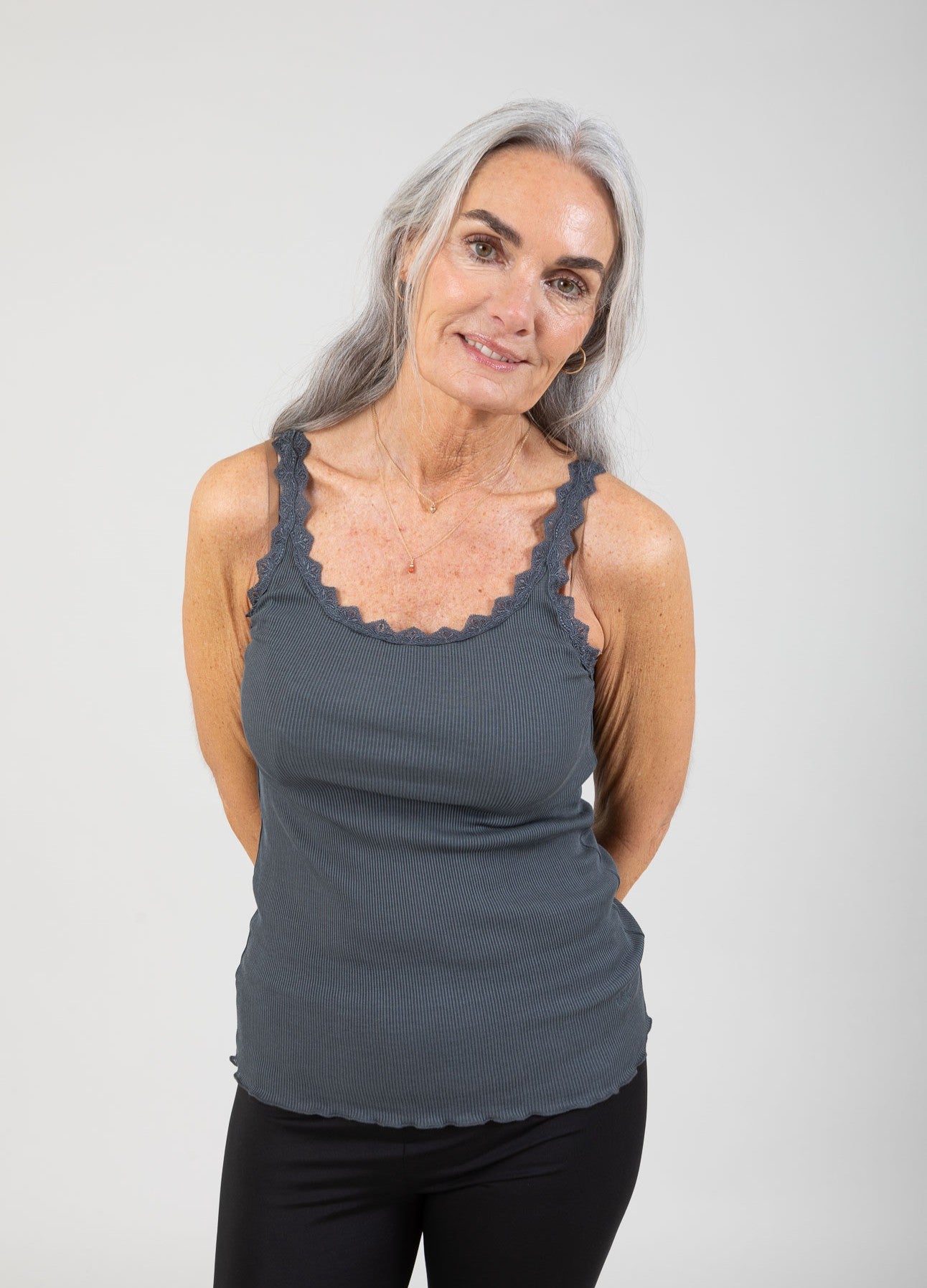 CC HEART SILKE TOP MED BLONDE - Dark Stone Grey