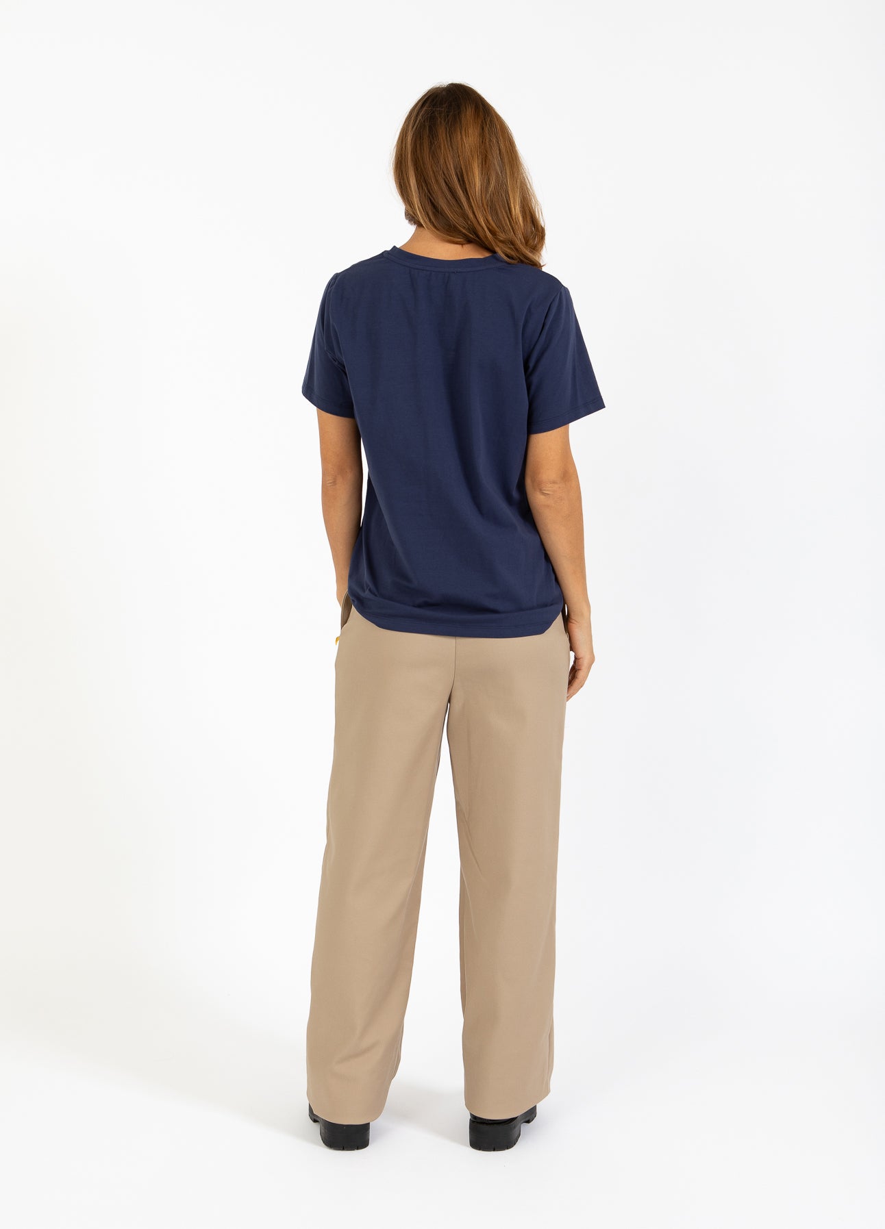 T-SHIRT MED V-UDSKÆRING - MELLEMLANGE ÆRMER - Navy