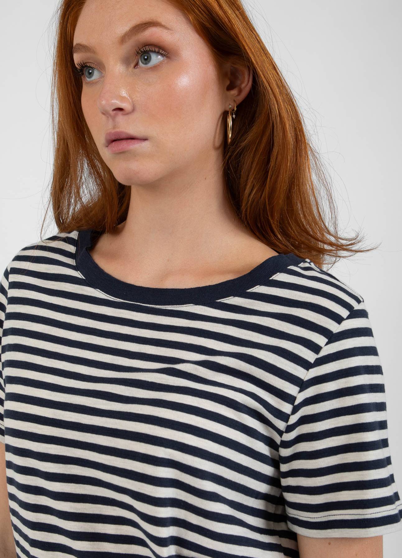CC HEART STRIPE T-SHIRT KORTÆRMET - MELLEM ÆRME - Night sky blue/cream