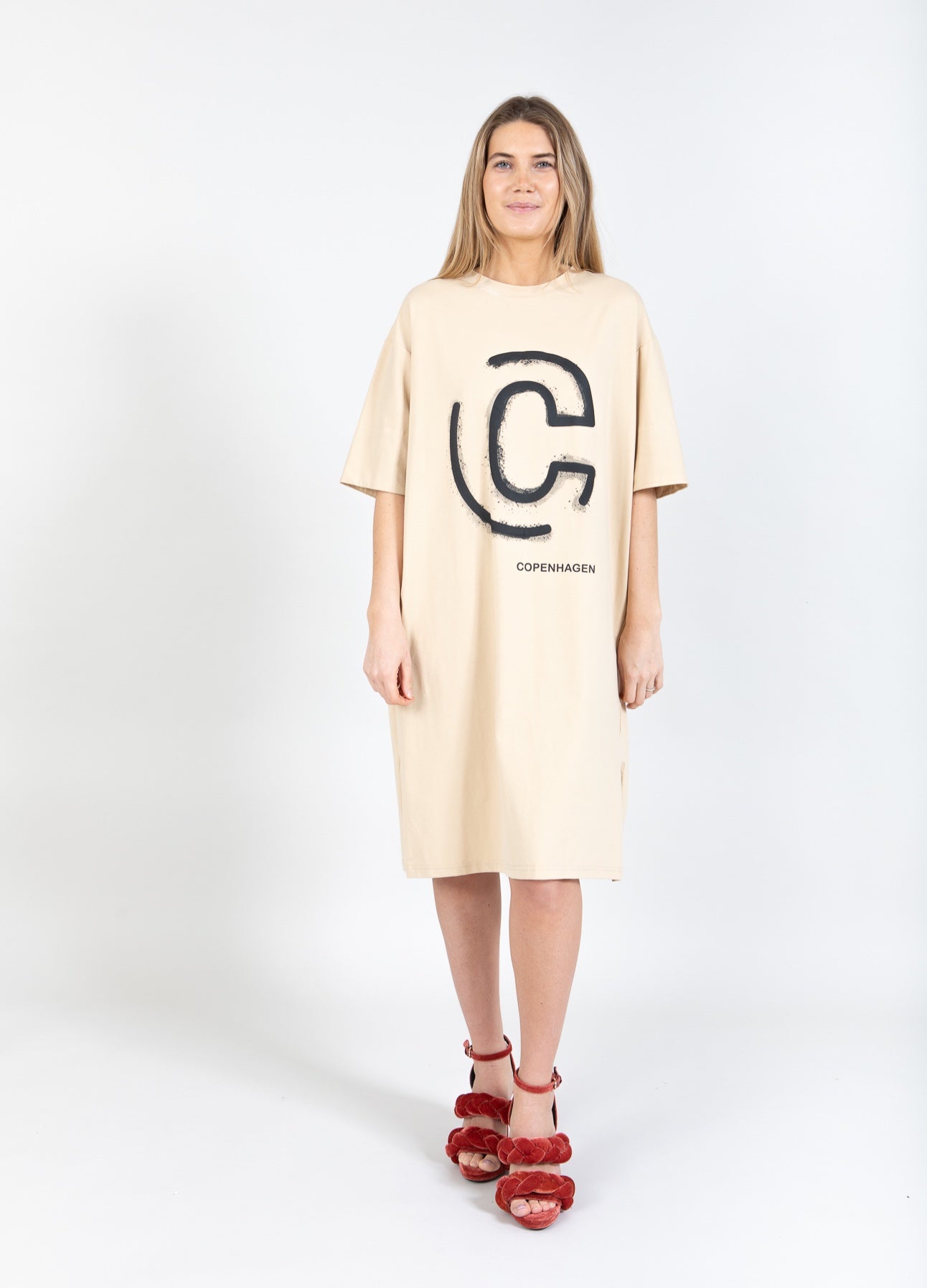 T-SHIRT KJOLE MED PRINT - Vanilla