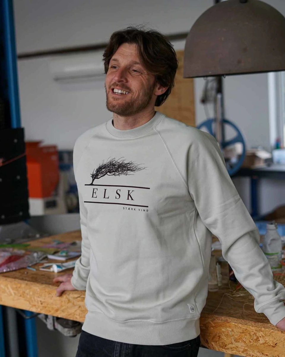ELSK® VIND TVÆRS MEN'S CREWNECK - PALE PISTACHE