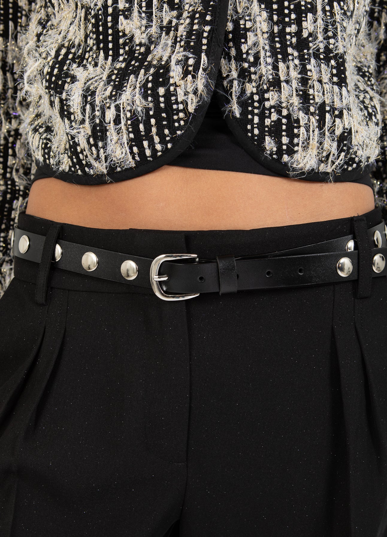 LÆDERBÆLTE MED SØLVNITTER - Black - 100 (silver studs)