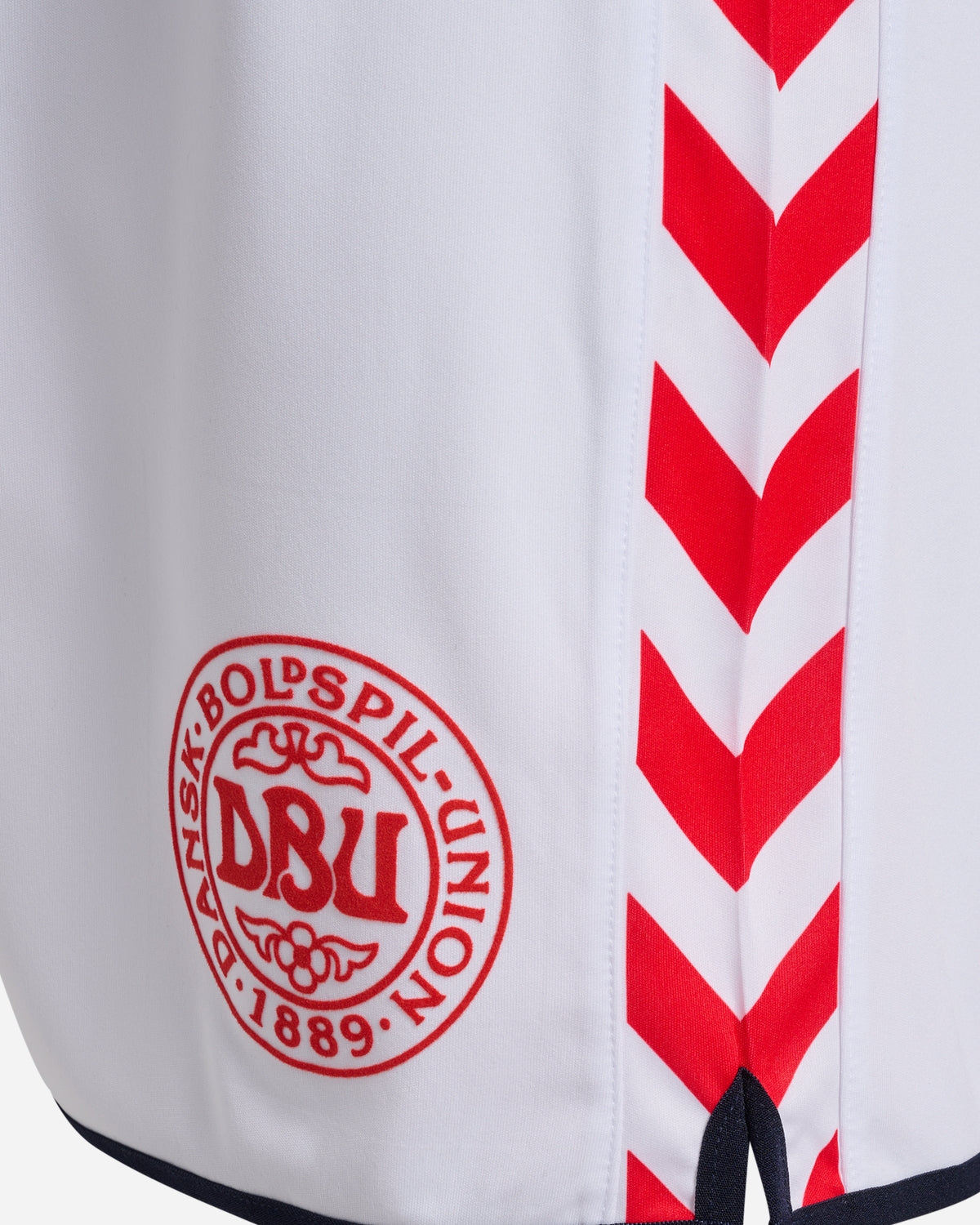DBU 86 Replica Shorts - White