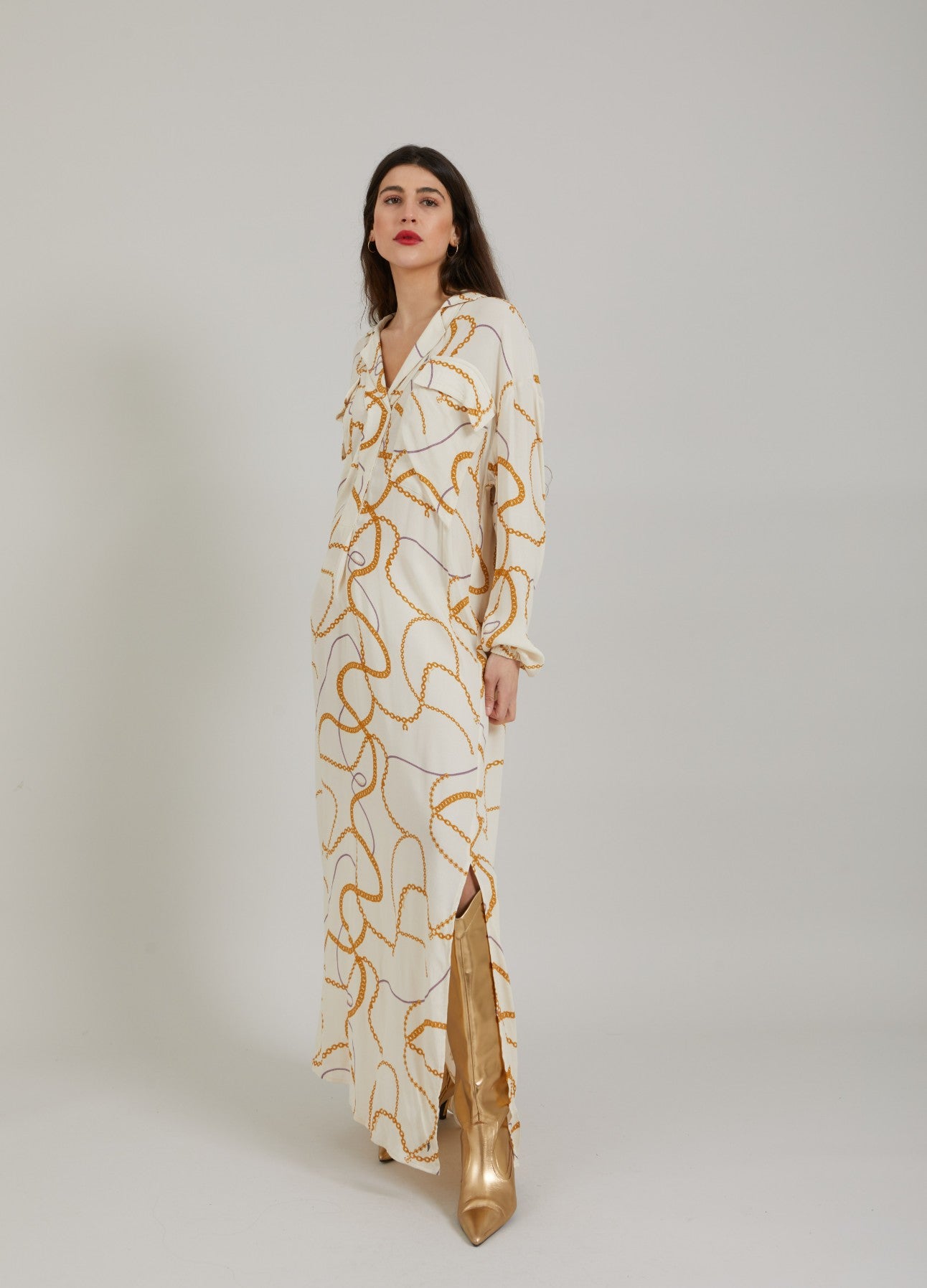 LANG SKJORTEKJOLE M. CHAIN PRINT - Chain print Levere