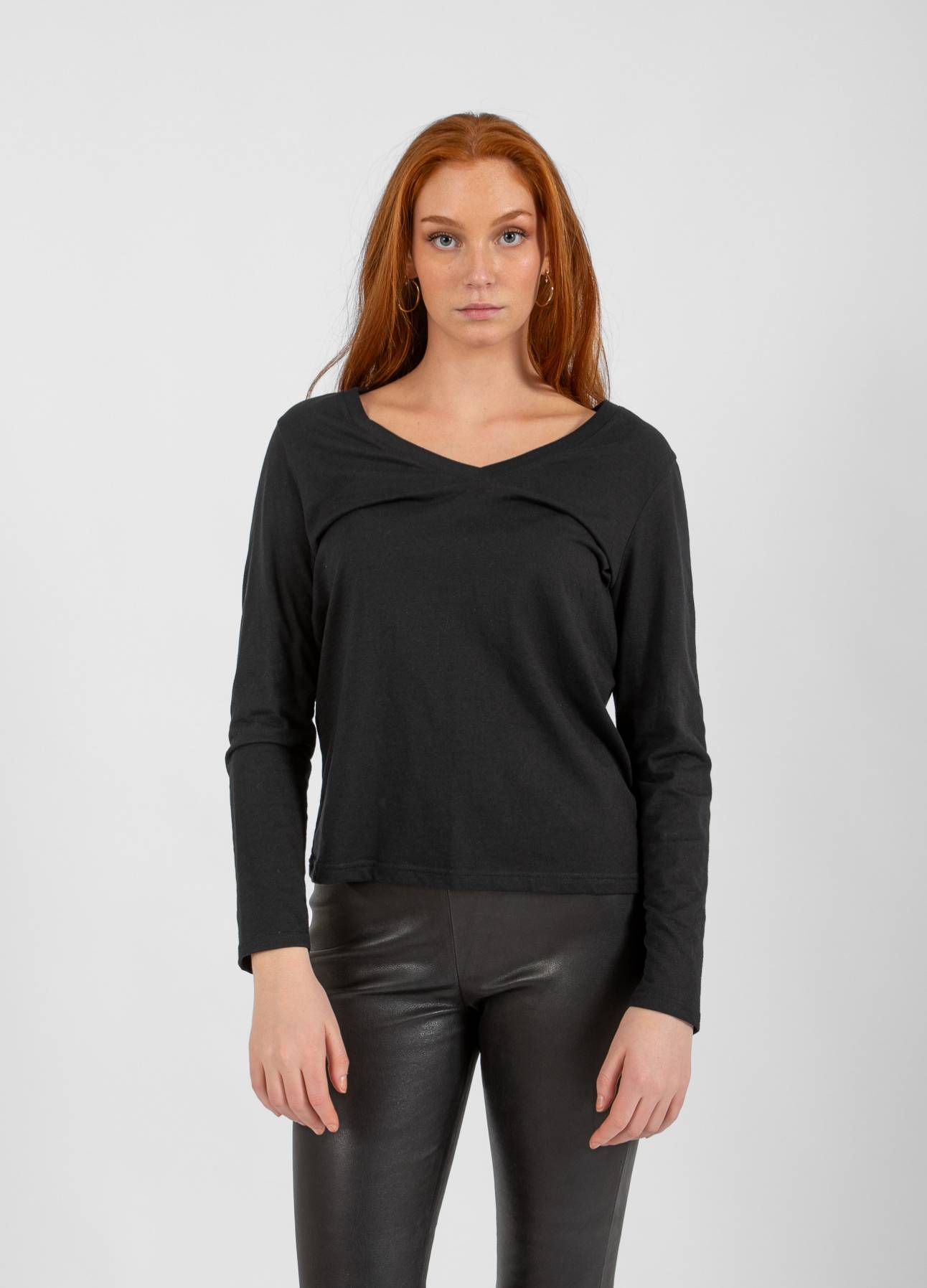 CC HEART LANGÆRMET V-HALS T-SHIRT - Black