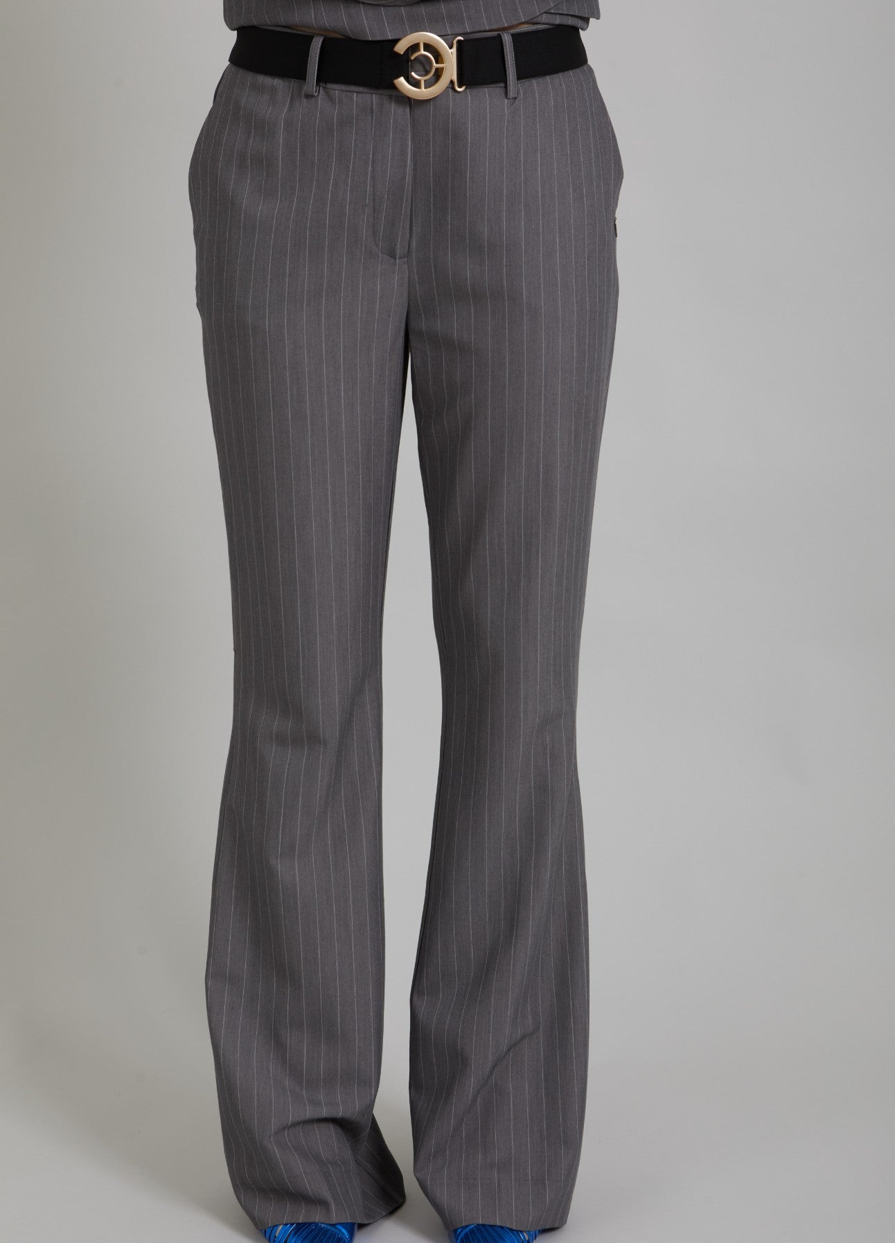 BOOT-CUT BUKSER - LUCIA FIT - Grey pinstripe